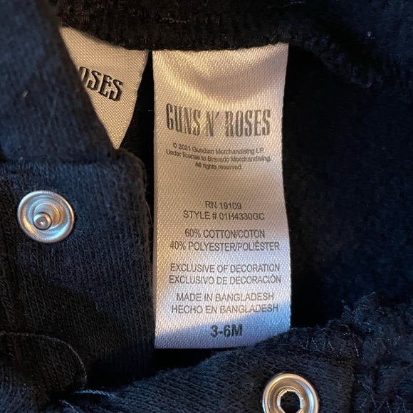 Guns-n-Roses infant hoodie sweatshirt-Excellent used condition-Size 3 to 6 month - Picture 4 of 5